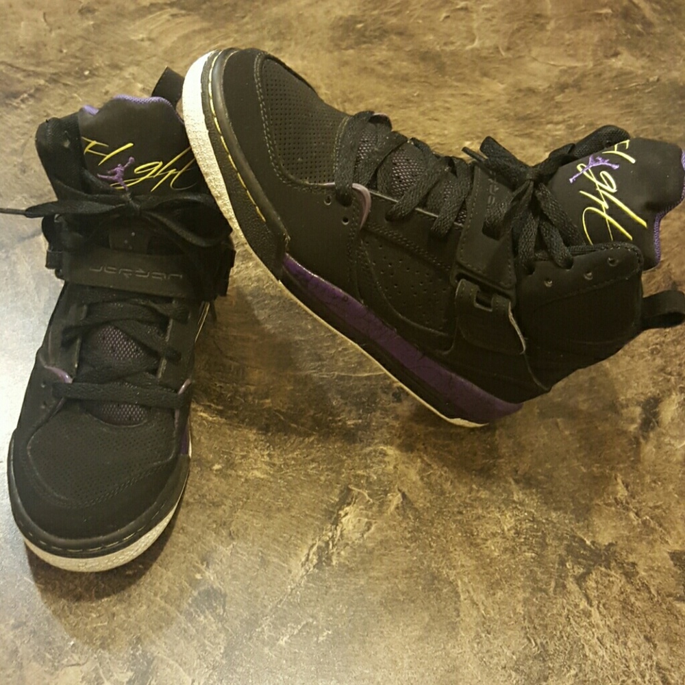 🎉 Jordan Flights - Nike